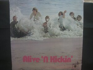 アライヴ・アンド・キッキング / Alive 