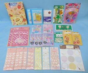 未使用 シール 文房具など まとめて 女の子向け/サクラクレヨンのメモパッド/消しゴム/ポケモン連絡帳/トイストーリージッパーバッグなど