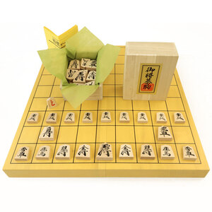 将棋セット　新かや10号折将棋盤セット(木製将棋駒優良押し駒) ※不織布付き【囲碁将棋専門店の将碁屋】