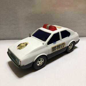 昭和レトロビンテージ！警視庁プラ製パトロールカーミニカー！全長20㎝！当時物！