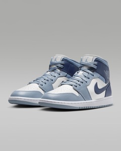 NIKE WMNS AIR JORDAN 1 MID BQ6472-140 エア ジョーダン 白×青灰 27.0cm