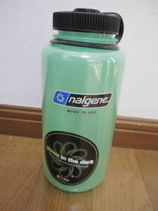 新品★nalgene★ナルゲン★広口　1.0L　Tritan★グローボトル★キャンプ★ボトル★蓄光★グローグリーン★水筒★アウトドア