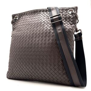 1円《極美品》BOTTEGA VENETA ボッテガヴェネタ ショルダーバッグ メンズ イントレチャート 斜め掛け クロスボディ レザー ダークブラウン