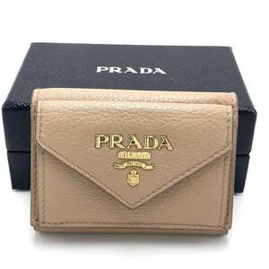 No.165 早い者勝ち☆【美品】PRADA プラダ 三つ折り財布 コンパクトウォレット レッド×ベージュ1MH021 マルチカラー レディース 財布 小物