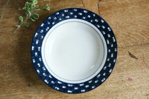 藍色の和柄が可愛いい！こぶりで使いやすい　 北欧★モダンリビング★MALAIKA　スープ皿（小）19.5ｃｍ　サラダ皿　1枚　フルーツ皿　