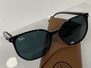 サングラス　 Ray-Ban　アイウェア　ダークブルーレンズ　ブラック　ケース付