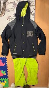 美品 DC Shoes スノーボードウェア 上下サイズXL