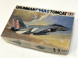 タミヤ 1/32 グラマン F-14A トムキャット 