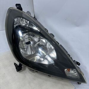 M 6-3-1フィット RS GE8 HID 打刻５ 右 P9604 ヘッドライト