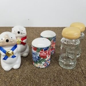 食器 ラッコ塩コショウ入れ 花柄陶器調味料入れ ガラス容器スパイスボトル　A8153A06