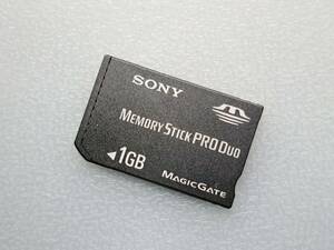 SONY Memory Stick PRO Duo 1GB MS-MT1G ケース付き ソニー メモリースティック プロ デュオ PSP メモリーカード 動作確認済み