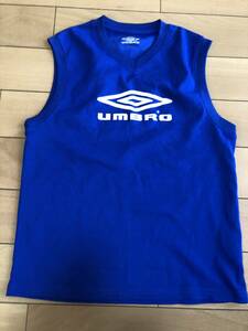 送料込 UMBRO アンブロ ノースリーブ シャツ サイズ160 ブルー トップス 155-165