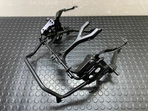 BMW R1200GS ADV 純正 アッパーカウル ステー マウント ブラケット フロント フレーム 刻印 NV11.2007