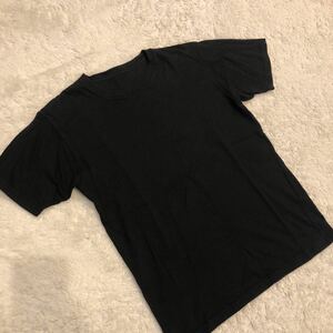 【ユニクロ　メンズ】黒ブラック　丸首半袖Tシャツ カットソー　M