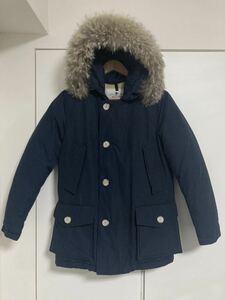 【送料無料】WOOLRICH ウールリッチのダウンジャケット　紺　ネイビー　XS