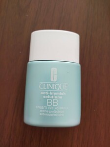 CLINIQUE　オイルコントロール　BBクリーム　日焼け止め　メークアップ乳液