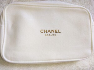 新品シャネルCHANELポーチ