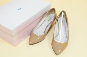 靴C/miu miu エナメルパンプス パテント プレーントゥ茶色35 1/2