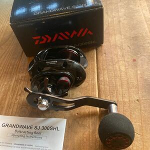 DAIWA 18GRANDWAVE SJ300SHL 左ハンドル　グラップラー301 タトゥーラ　ジリオン　スロージギング ソルティガ キャタリナ