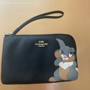 ★COACH コーチ リスレット 黒レザー とんすけ★COACH×DISNEY ディズニー ストラップ付ポーチ クラッチバッグ★