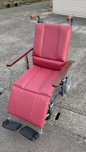 介助型 スチール製 フルリクライニング車椅子　[メーカー]日進医療器[型番]NHR-12 