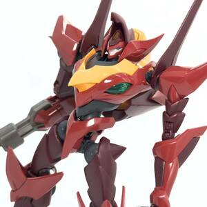 コードギアス 反逆のルルーシュ HG 紅蓮聖天八極式 組立済 完成品