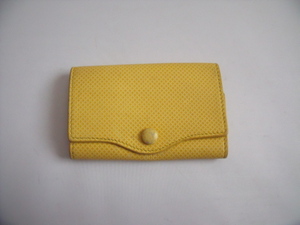 ＄ 美品 ＄ 激レア！■ BOTTEGA VENETA ■ ボッテガヴェネタ ■ 型押し レザー製・　5連 キーケース ■ 黄色 イエロー系 ■ 送料無料！！