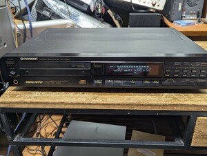 Pioneer CDプレーヤー　PD-7050 再生可　保証なし