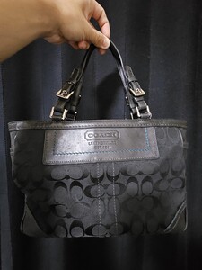 1000スタ　極美品　COACH　コーチ シグネチャー ハンドバッグ レザー ショルダーバッグ トートバッグ　黒　ブラック　ブランド