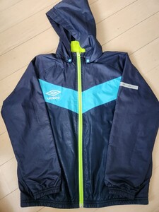 ☆umbro　アンブロ　ジャンパー　150☆