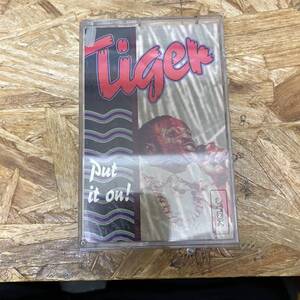 シHIPHOP,R&B TIGER - PUT IT ON アルバム,INDIE TAPE 中古品