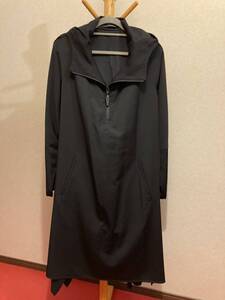 yohji yamamoto POUR HOMME　２０１４－１５AW　フード付きメンズワンピースコート　HF－DO4-１００