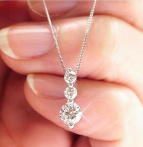 「格安スタート」「大粒3連の輝き」トリロジー ダイヤモンド ネックレス 1.0ct pt850 プラチナ製品 国内生産 限定　2211