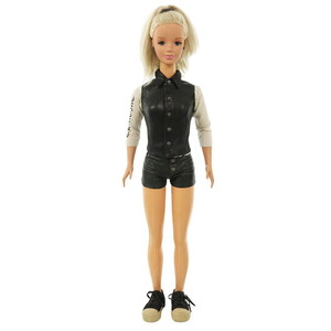 クロムハーツ フィギュア BARBIE DOLL レザーセットアップ人形 中古 SJ02