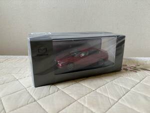 マツダ純正　MAZDA3 セダン 1/43 モデルカー　ソウルレッドクリスタルメタリック　ディーラー正規品