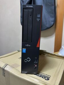 グラボ付 富士通 ワークステーションCELSIUS J530 Xeon E3-1225 v3 3.2GHz / RAM 8GB / Quadro k600 / DVD-R /HDD250G