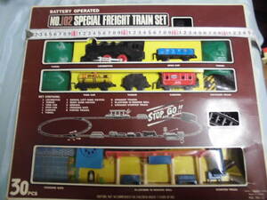 ブリキ　NO,102　SPECIAL FREICHT TRAIN SET　３０PCS　日本製