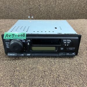 AV7-608 激安 カーステレオ SUZUKI 39101-76G31 カセット FM/AM テープデッキ オーディオ プレーヤー 通電未確認 ジャンク