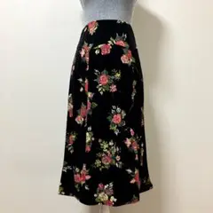 ローラアシュレイ　花柄　ロングスカート　ブラック　大人　上品　清楚　春　可愛い