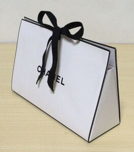 CHANELシャネル ギフトケース★折り畳み型ケース