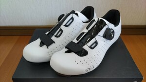 フィジーク fizik TEMPO R5 ビンディングシューズ EU39