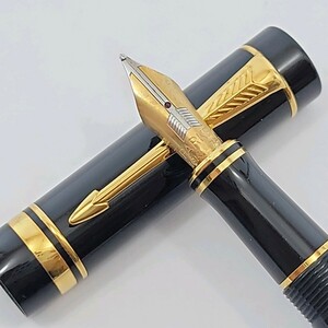 ★美品★パーカ－　PARKER　万年筆　ペン先 18k750　筆記用具　文房具　1円スタート★240749