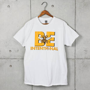 GILDANギルダン◆BE INTERNATIONAL プリントTシャツ◆ホワイト◆サイズM