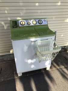 希少　昭和レトロ　トヨタ洗濯機　アイシン精機　二層式洗濯機　引取り　らくらく家財