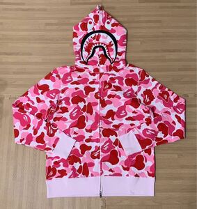 激レア APE abc pink シャークパーカー M パーカー kaws