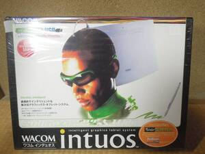 WACOM intuos i-600USB