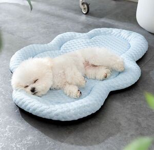 犬 ペット マット クールマット 室内マット クールベット 寝床 雲形 夏用 接触冷感 可愛い 通気性 オールシーズン