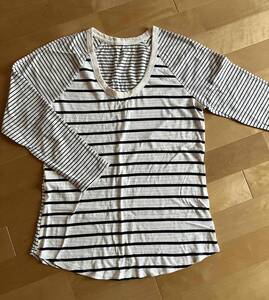 GAP　ボーダー　カットソー　Sサイズ　長袖Tシャツ　（　Mサイズ　ギャップ　）