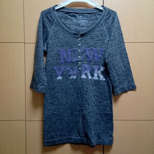 American Eagle　sizeＦ？　アメリカンイーグル　七分袖Ｔシャツ