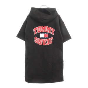 TOMMY JEANS トミージーンズ ひざ丈 ハーフジップ フーディー 半袖ワンピース ブラック レディース DW15571